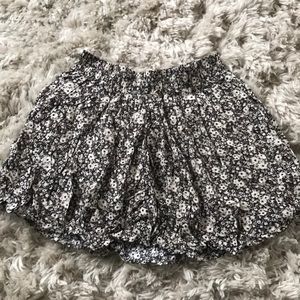 Brandy Melville Flowy Floral Skirt